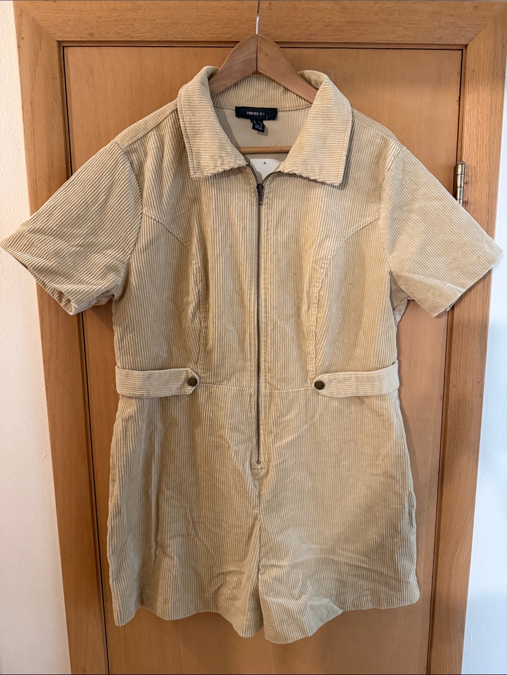 Forever 21 Plus Women’s Corduroy Romper Shorts New Tan Plus Size 1X